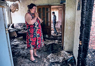 После обстрела частного сектора украинской армией После обстрела частного сектора украинской армией