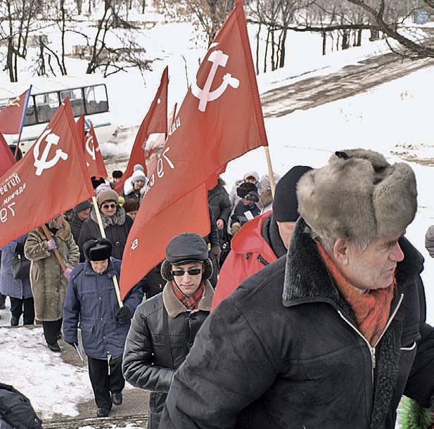 Митинг в честь годовщины разгрома белогвардейцев в Волочаевском сражении