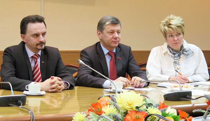 Дмитрий Новиков и Марсио Кабрейра выразили готовность КПРФ и бразильской партии Свободная Родина к сотрудничеству