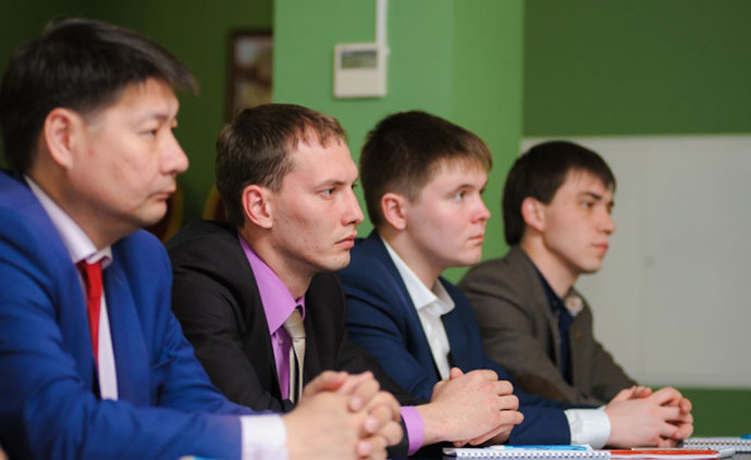 Д.Г. Новиков: Сталинская фраза - Кадры решают все - сохраняет актуальность