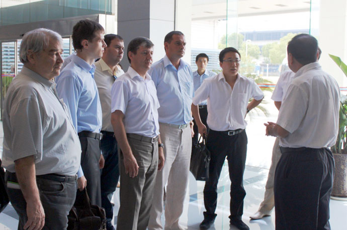 В ходе поездки в Китайскую Народную Республику делегация КПРФ посетила города Ухань и Сямэнь