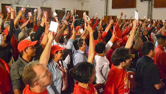 Партия коммунистов Венесуэлы поддержит кандидатуру Николаса Мадуры на выборах президента страны